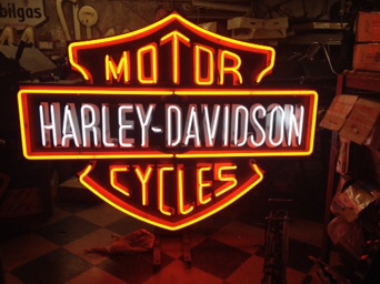 Harley Davidson Motorcycles – Original Neon Sign Restoration