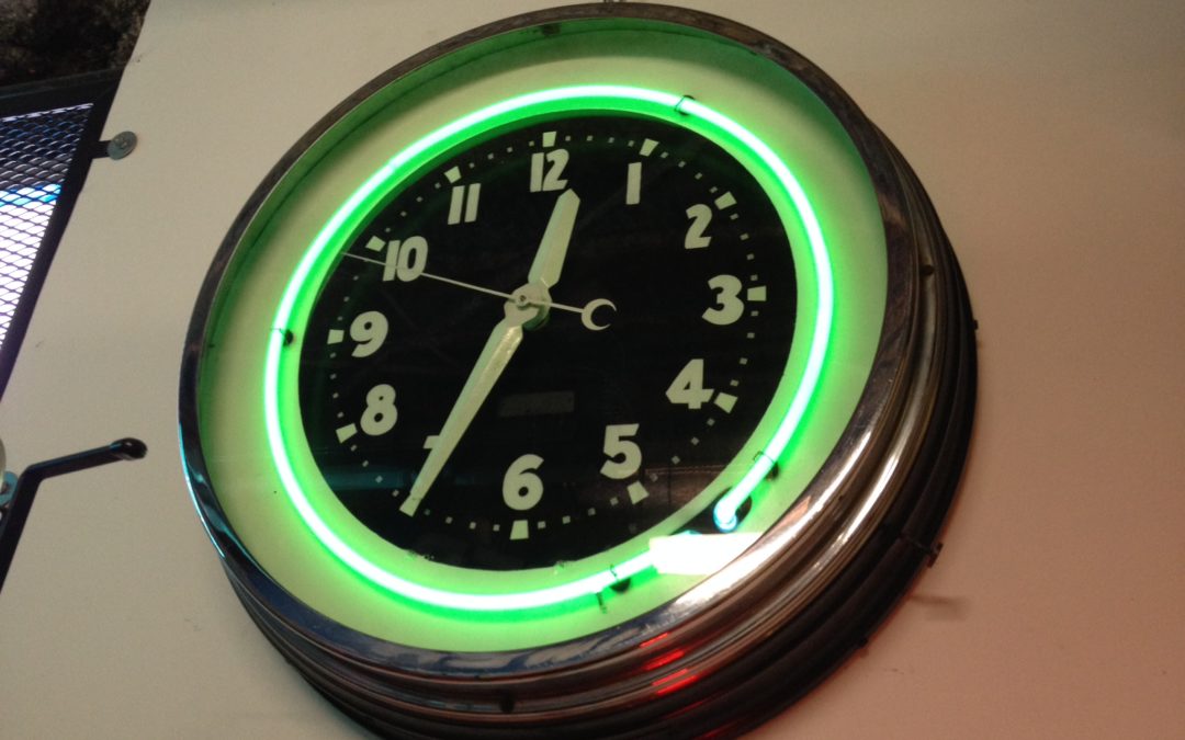 Vintage Neon Clock